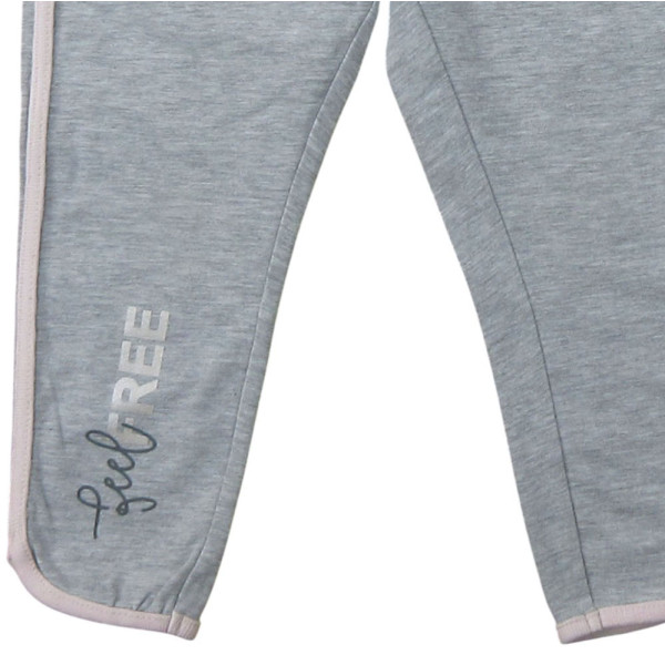Sportleggings - Okaidi-Obaibi - 98 cm (3 jaar) – Tweedehands baby- en kinderkleding van Okaidi-Obaibi – Les Ptits Potes