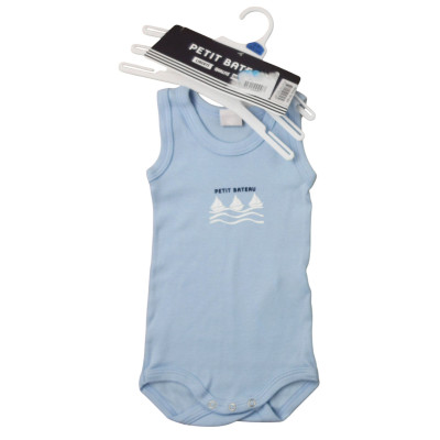 Lot 3 bodies neufs - PETIT BATEAU - 3 mois (60) – Vêtement d’occasion bébé/enfant Petit bateau – Les Ptits Potes