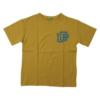 T-shirt met korte mouwen - Benetton - 6-7 jaar 120 cm – Tweedehands baby- en kinderkleding van Benetton – Les Ptits Potes