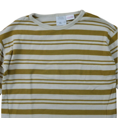 T-Shirt - ZARA - 4-5 ans (110) – Vêtement d’occasion bébé/enfant Zara – Les Ptits Potes