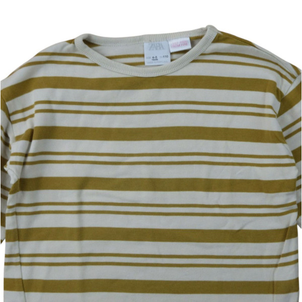 T-shirt met lange mouwen - Zara - 4-5 jaar 110 cm – Tweedehands baby- en kinderkleding van Zara – Les Ptits Potes