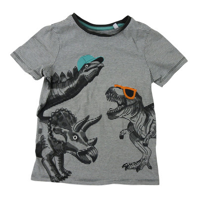 Kurzarmshirt - TOUGH - 6-7 Jahre 122 cm – Secondhand-Babykleidung/-Kinderkleidung von  – Les Ptits Potes